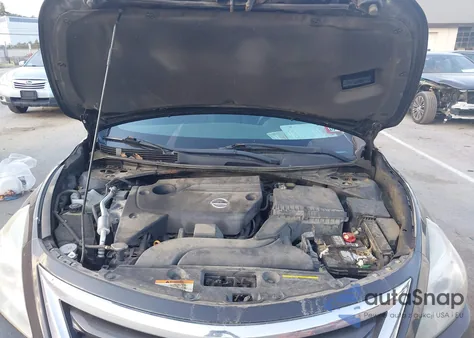 2015 Nissan Altima 2.5 S z USA, uszkodzony, nr VIN 1N4AL3APXFC108728